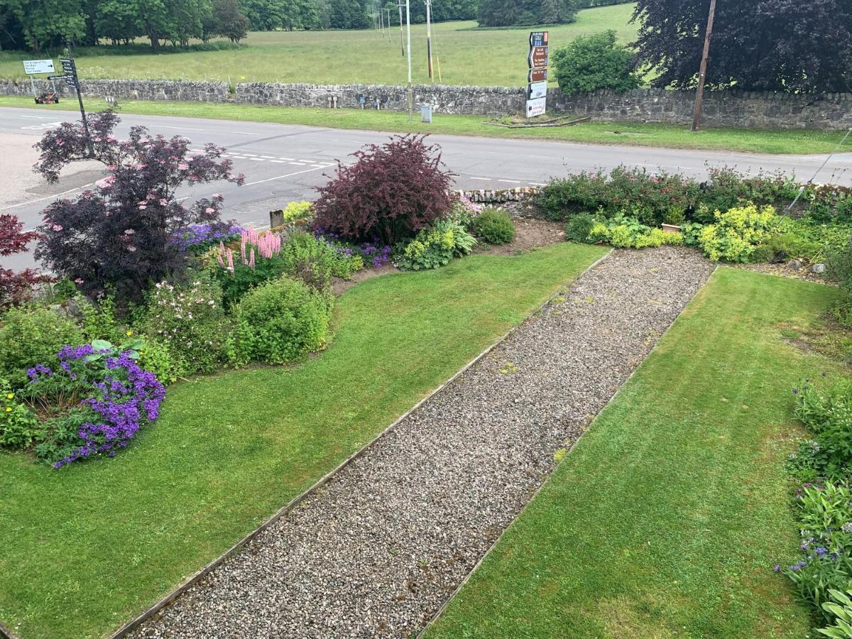 Immaculate 3 Bedroom House In Blair Atholl Bagian luar foto
